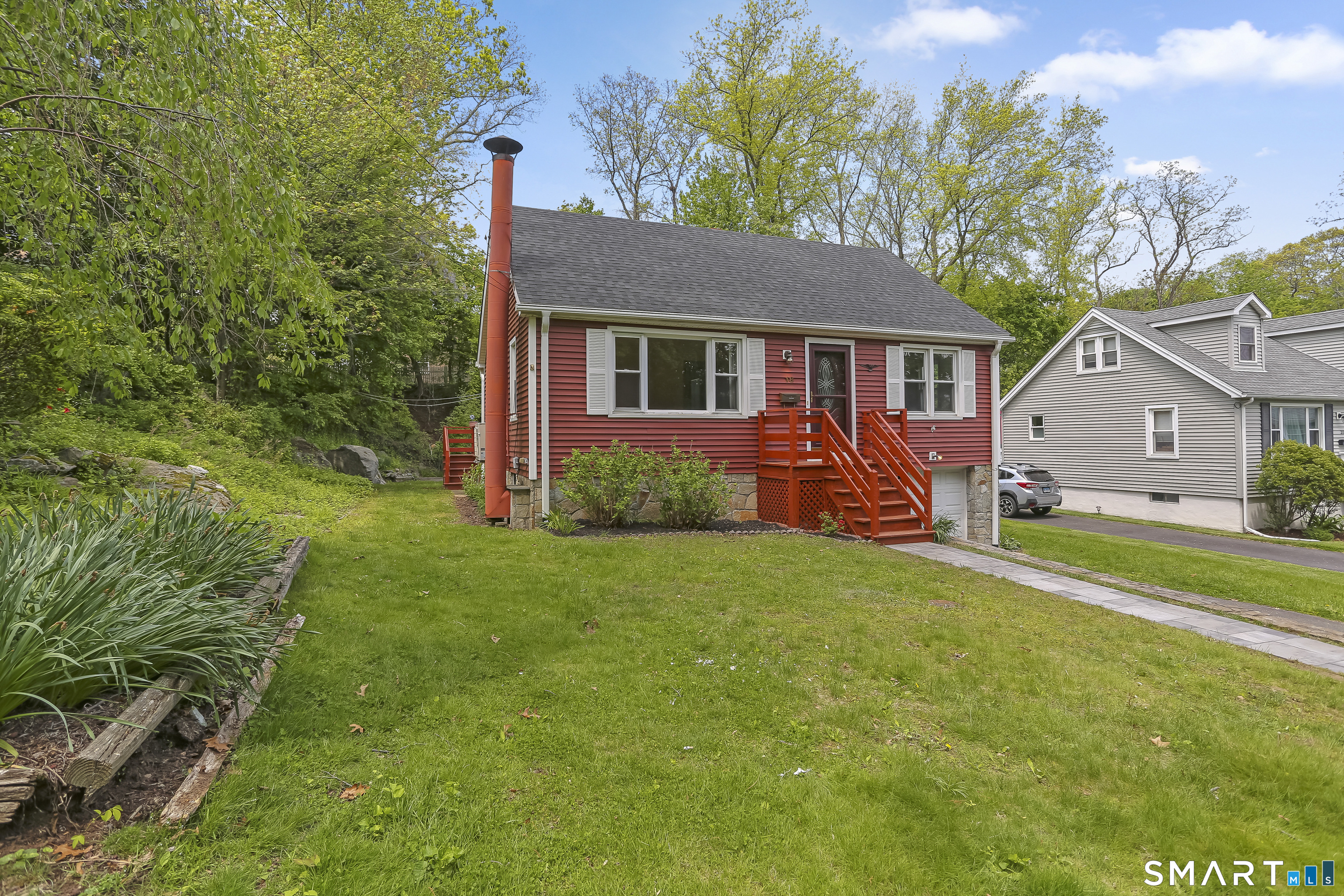 18 Dawn Street Fairfield CT 06824