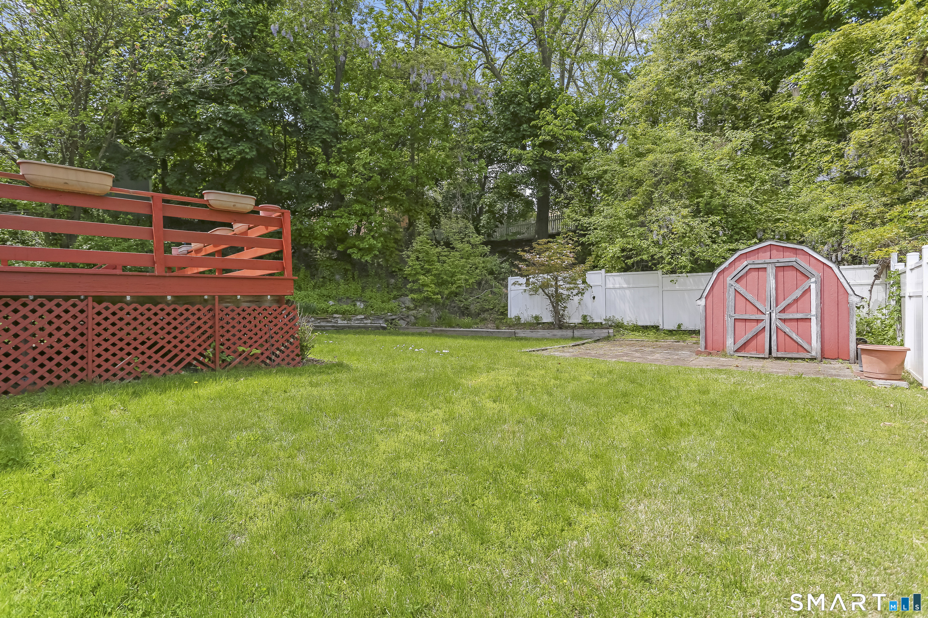 18 Dawn Street Fairfield CT 06824