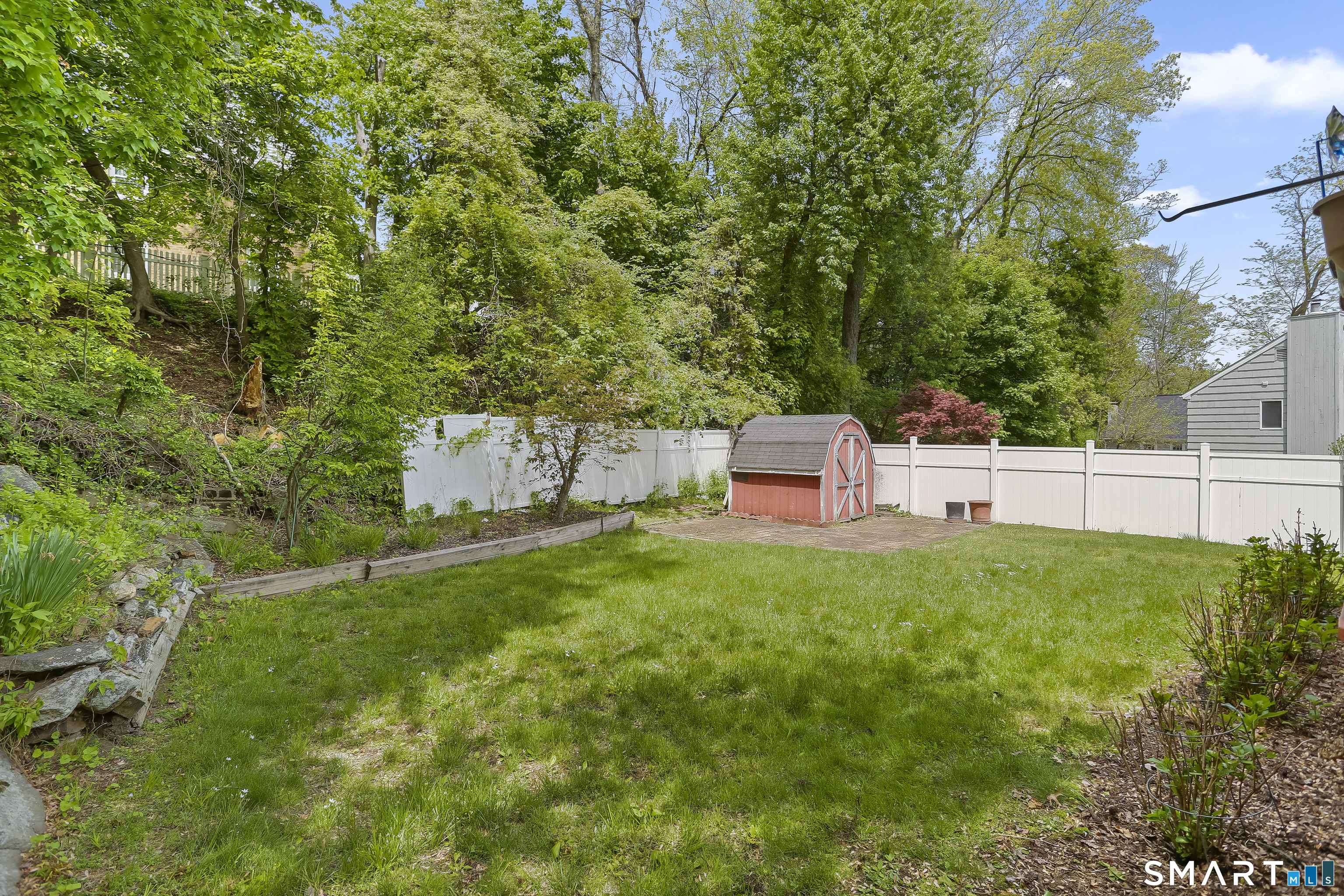 18 Dawn Street Fairfield CT 06824