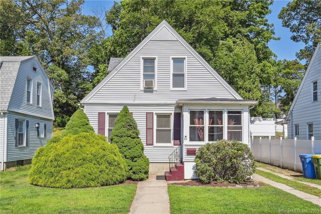 34 White Oak Lane Waterbury CT 06705