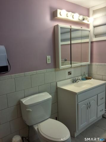 1385 Chopsey Hill Road Bridgeport CT 06606