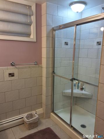 1385 Chopsey Hill Road Bridgeport CT 06606