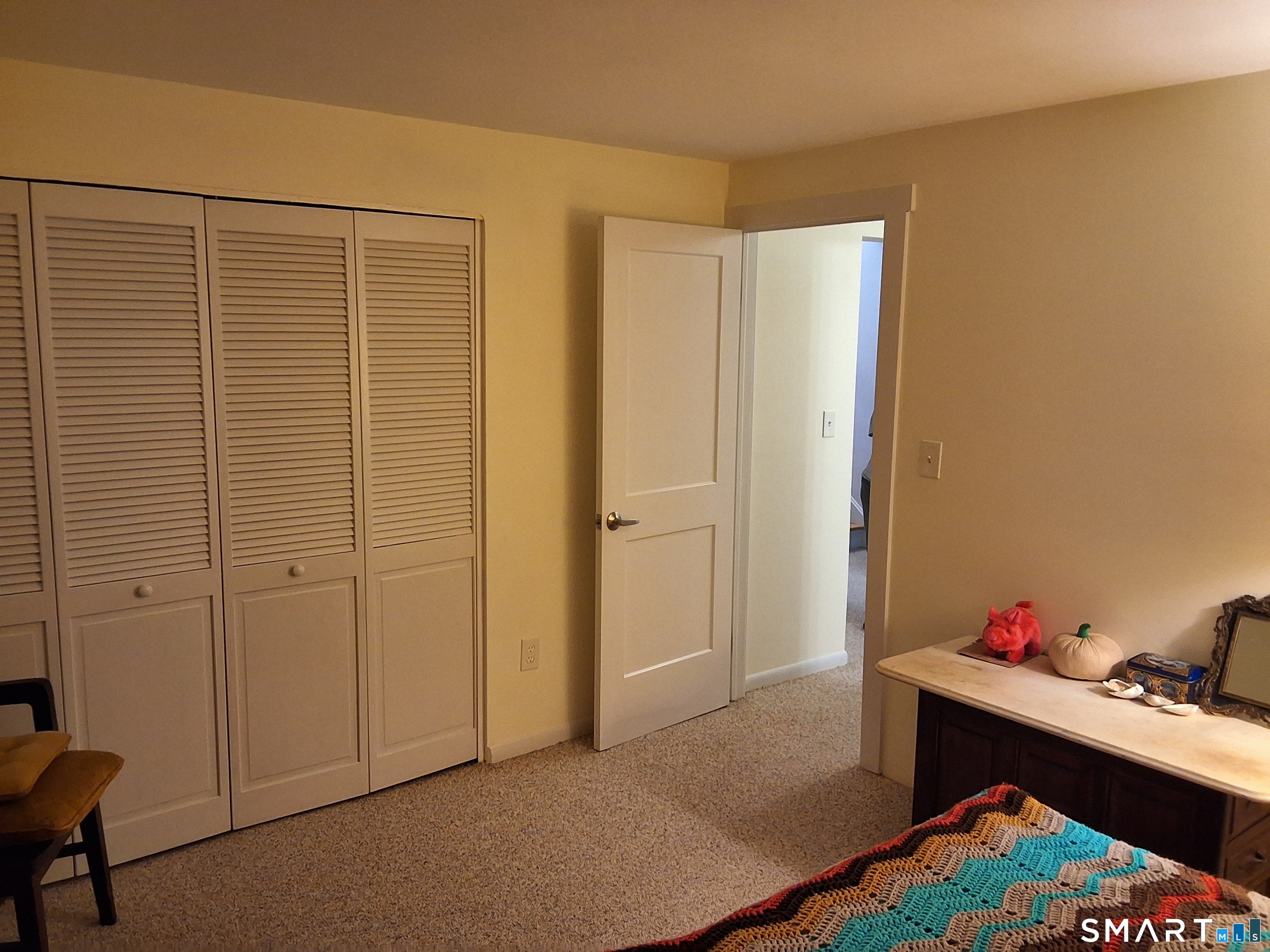 1385 Chopsey Hill Road Bridgeport CT 06606