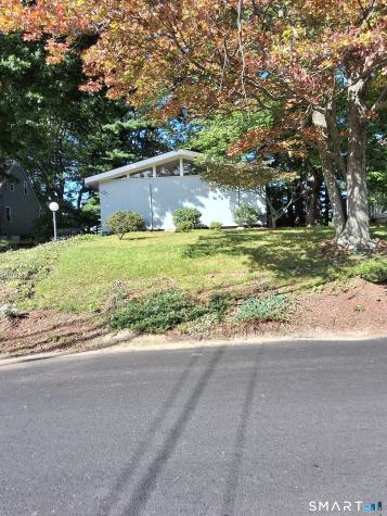 1385 Chopsey Hill Road Bridgeport CT 06606