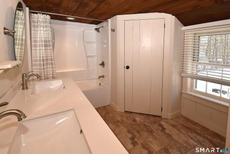 483 North Road Ashford CT 06278