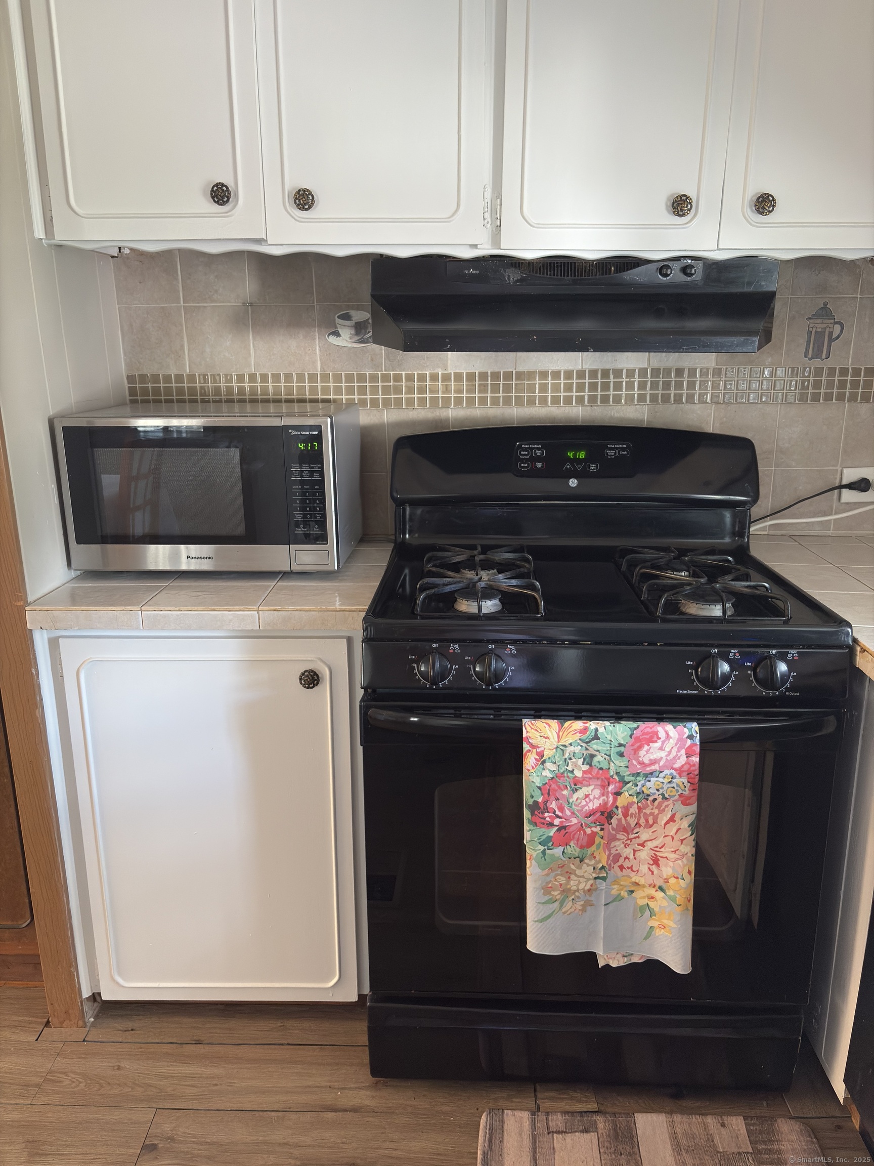 158 A Bayberry Lane Danbury CT 06811