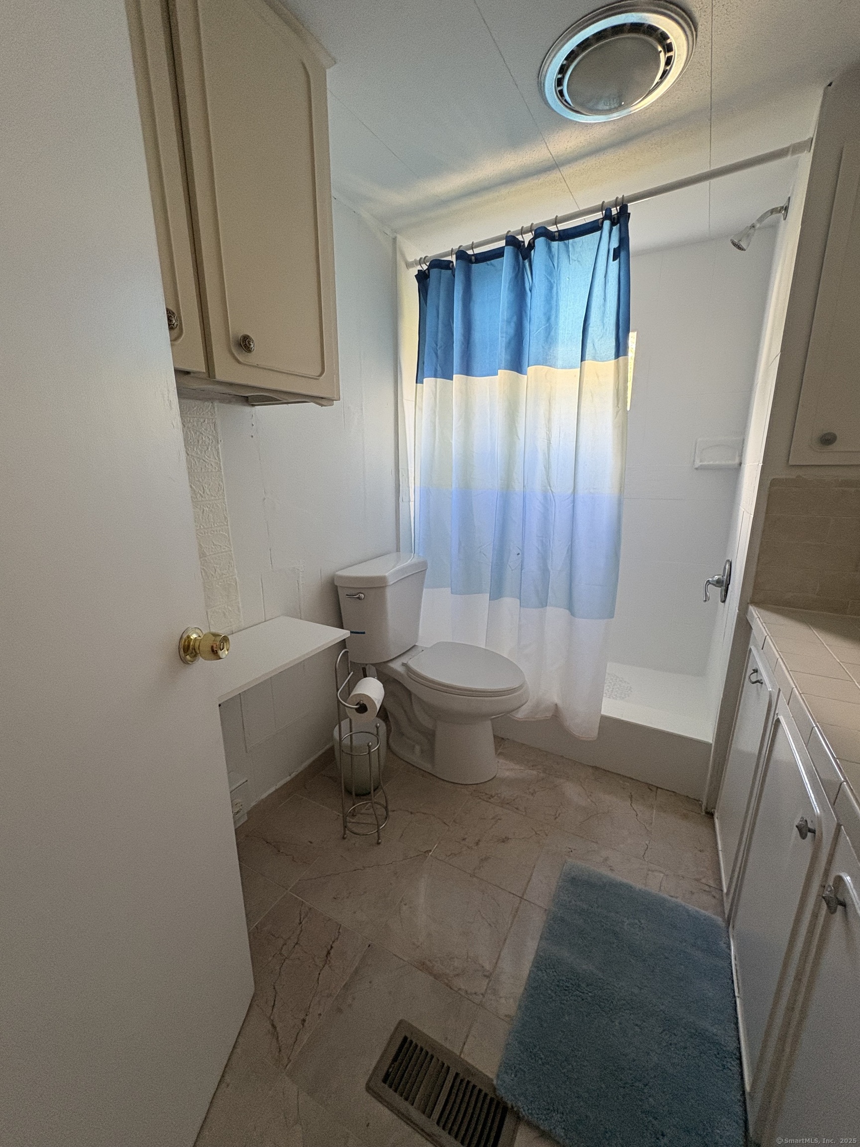 158 A Bayberry Lane Danbury CT 06811