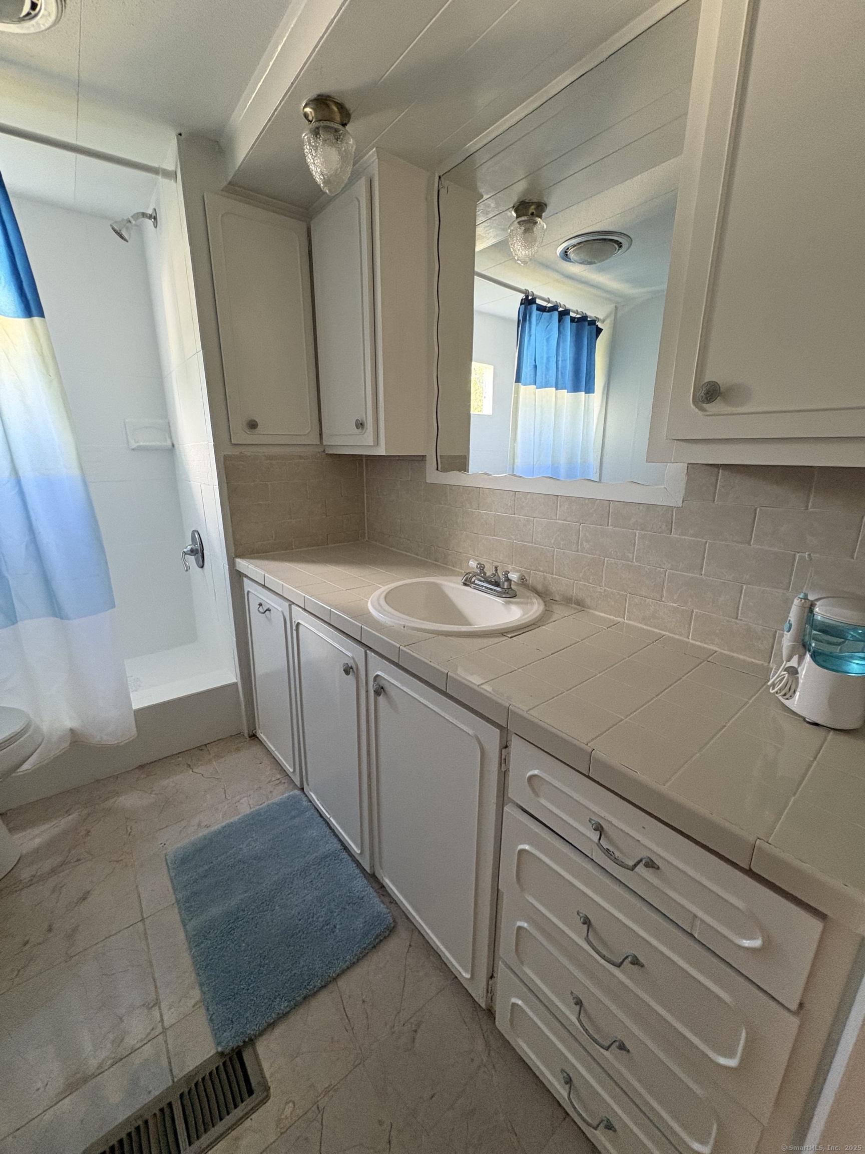 158 A Bayberry Lane Danbury CT 06811