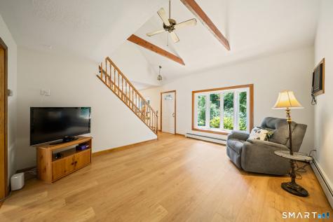 231 Crestwood Drive Naugatuck CT 06770