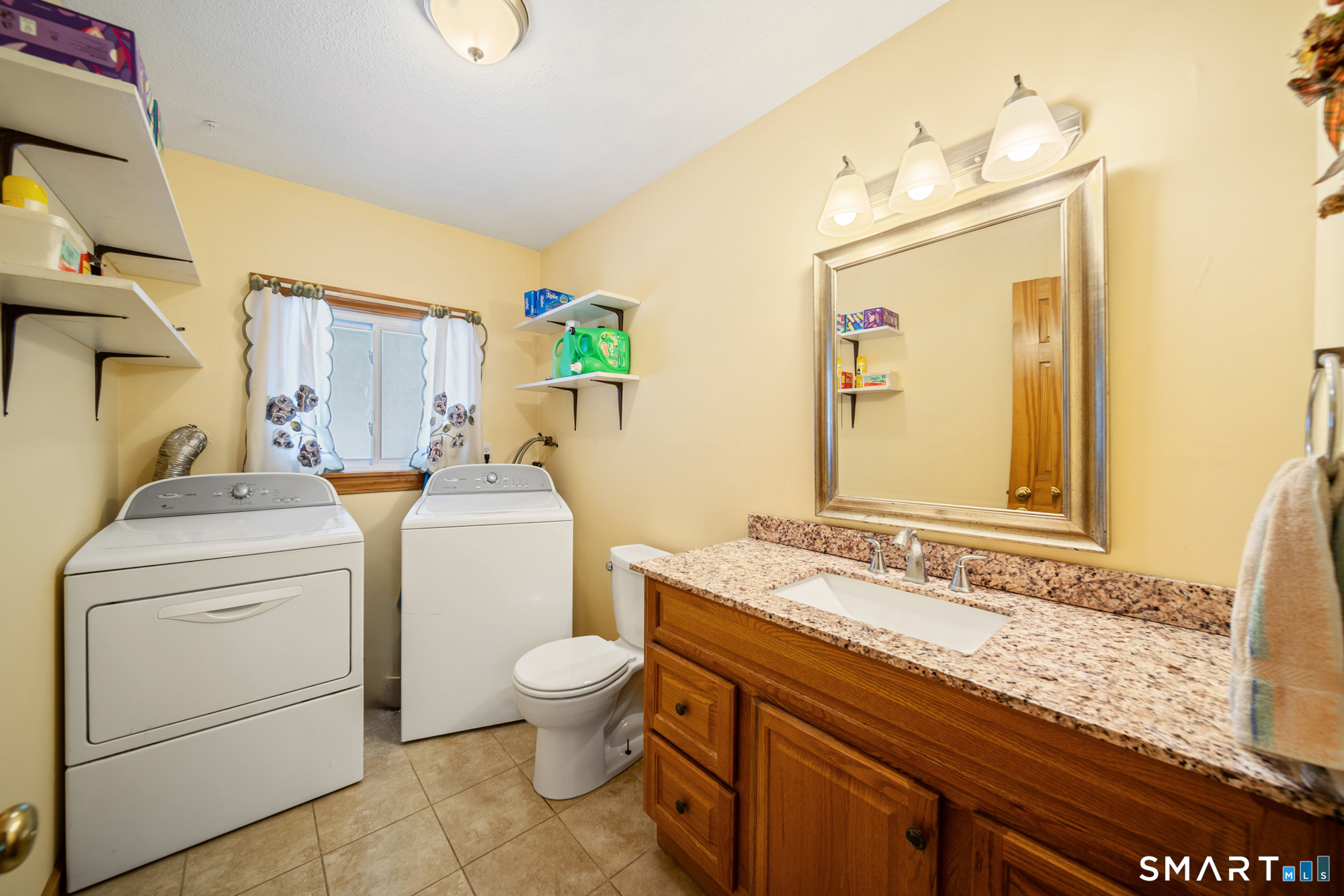 231 Crestwood Drive Naugatuck CT 06770