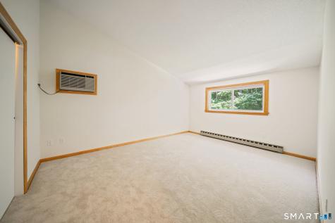 231 Crestwood Drive Naugatuck CT 06770