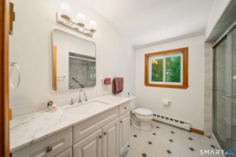 231 Crestwood Drive Naugatuck CT 06770