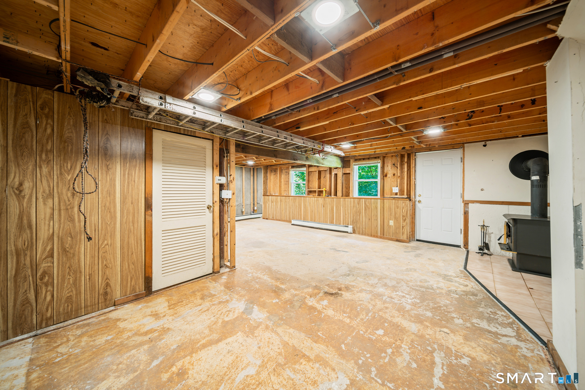 231 Crestwood Drive Naugatuck CT 06770
