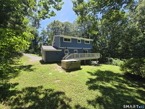 231 Crestwood Drive Naugatuck CT 06770