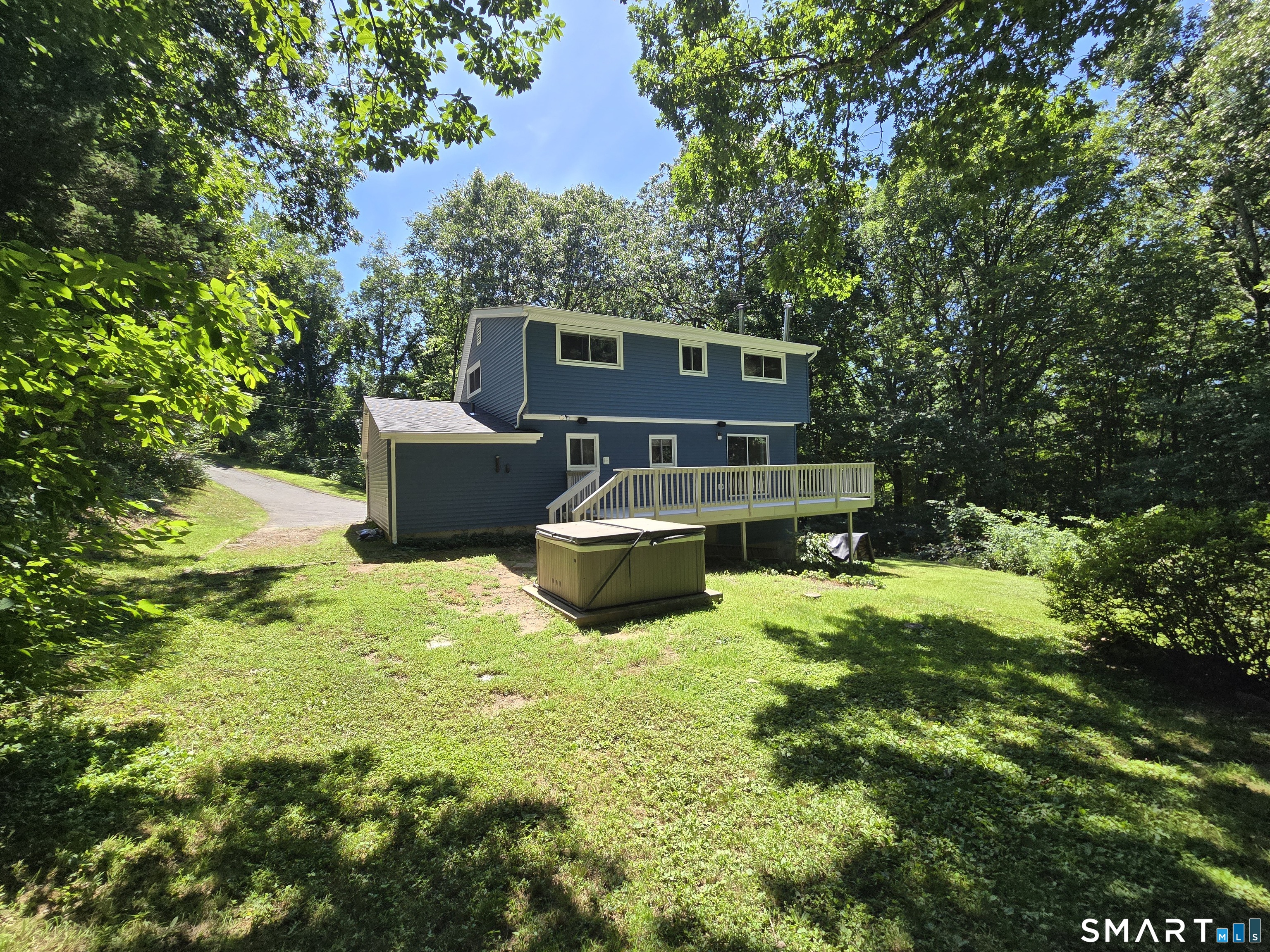 231 Crestwood Drive Naugatuck CT 06770