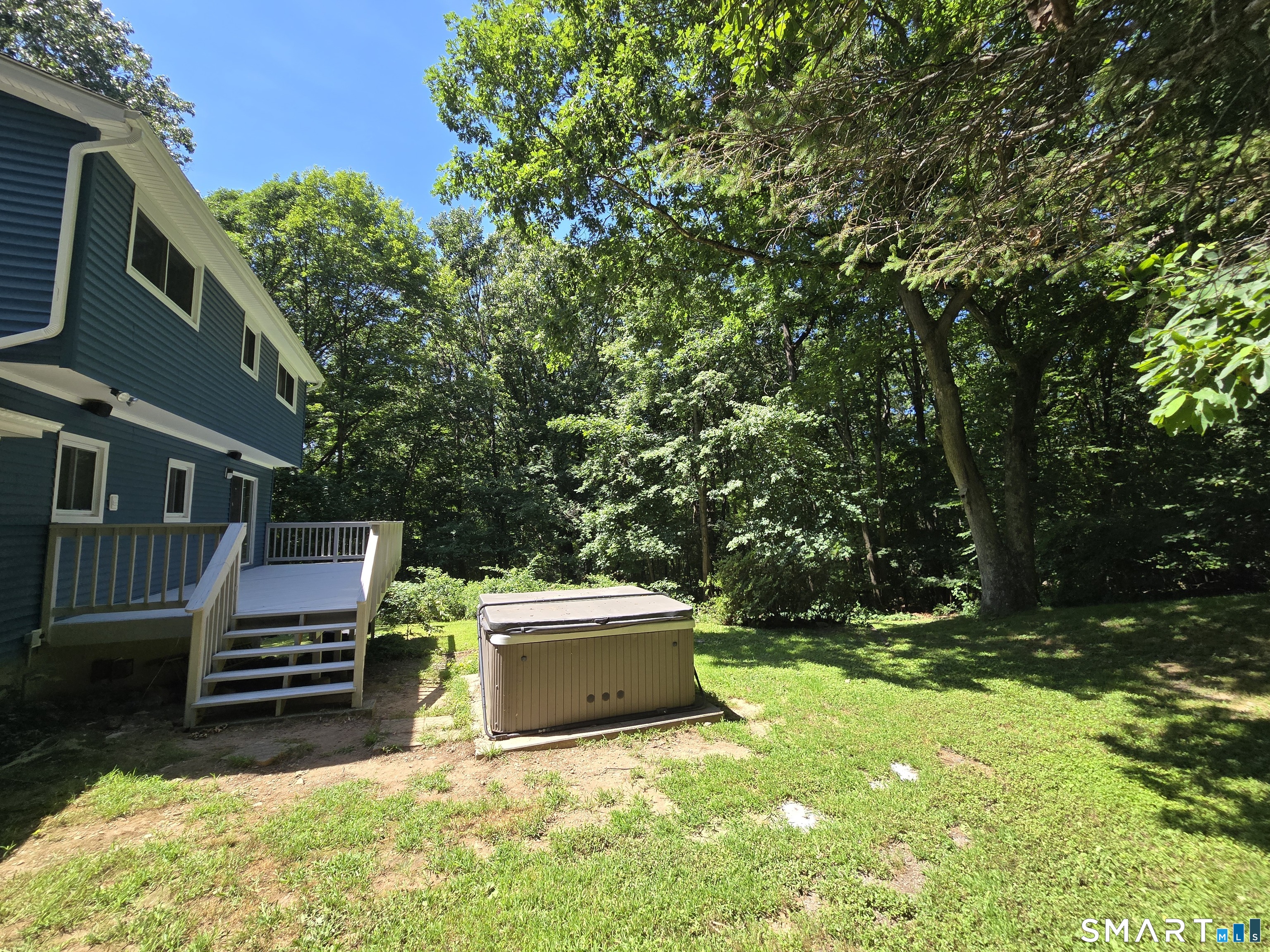 231 Crestwood Drive Naugatuck CT 06770