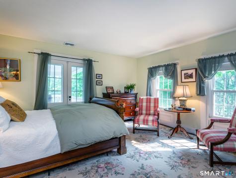 552 Breakneck Hill Road Middlebury CT 06762
