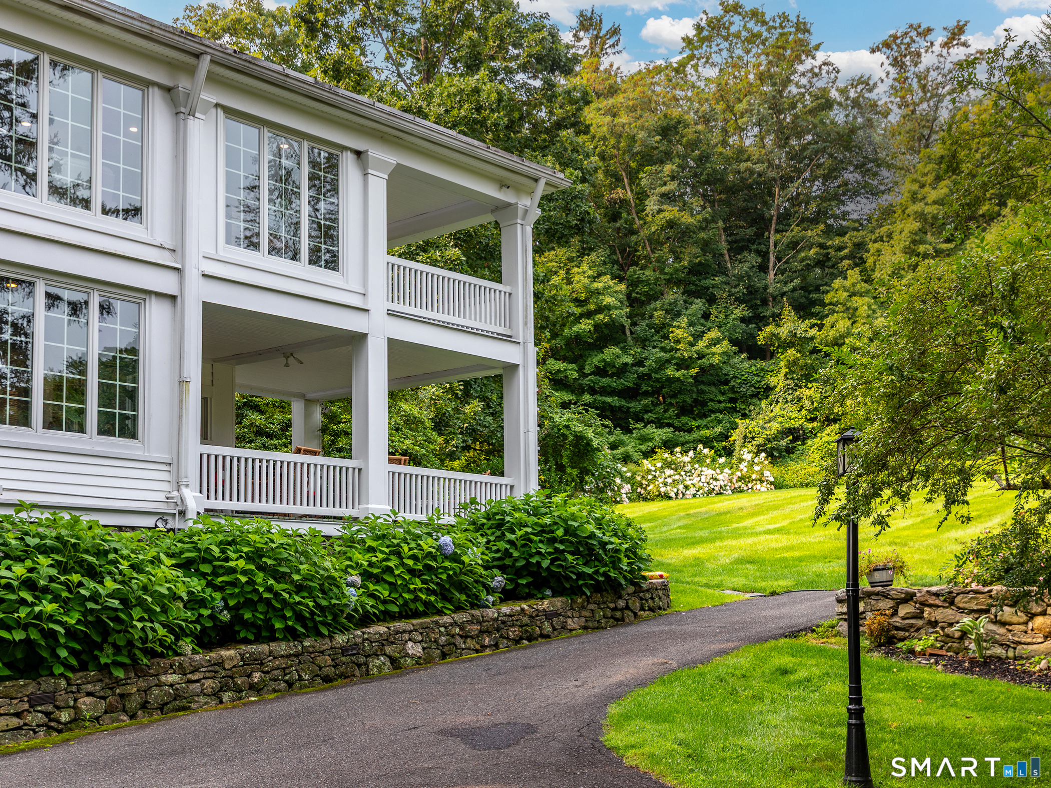 552 Breakneck Hill Road Middlebury CT 06762