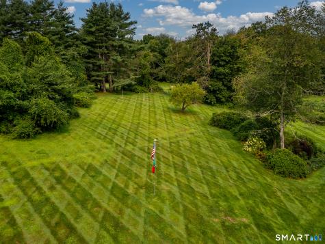 552 Breakneck Hill Road Middlebury CT 06762