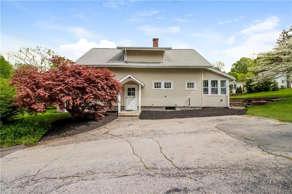 9 Old Grove Street New Milford CT 06776