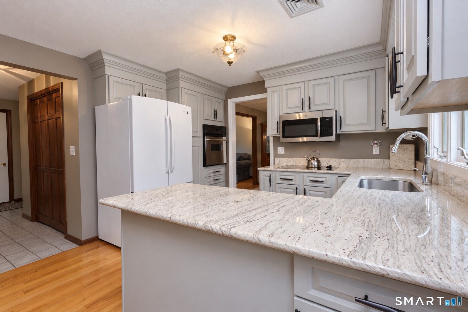 180 Loomis Street Granby CT 06060