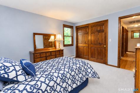180 Loomis Street Granby CT 06060