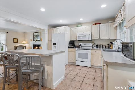 781 Tunxis Hill Road Fairfield CT 06824