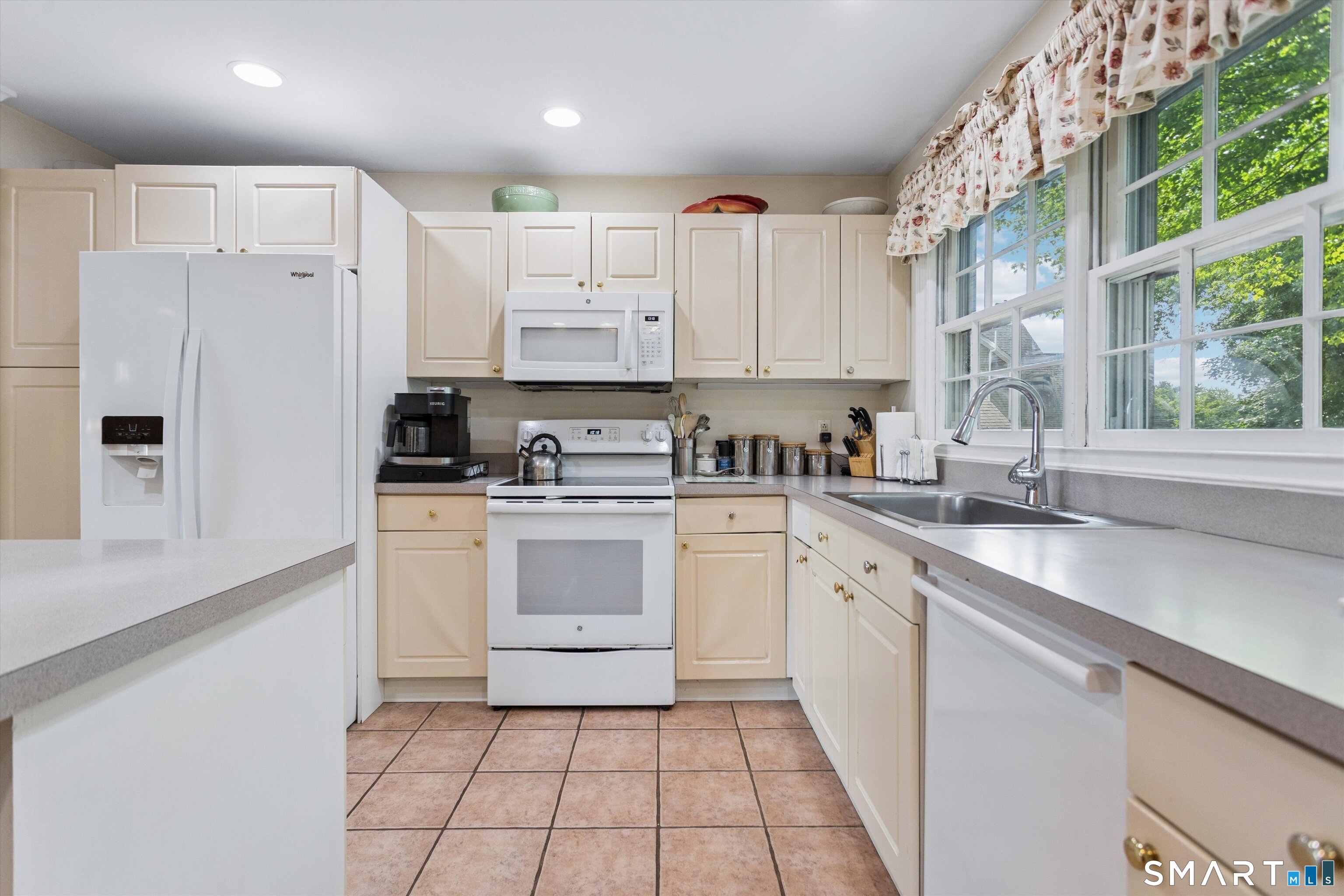 781 Tunxis Hill Road Fairfield CT 06824