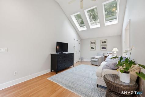 57 Westledge Road Simsbury CT 06092