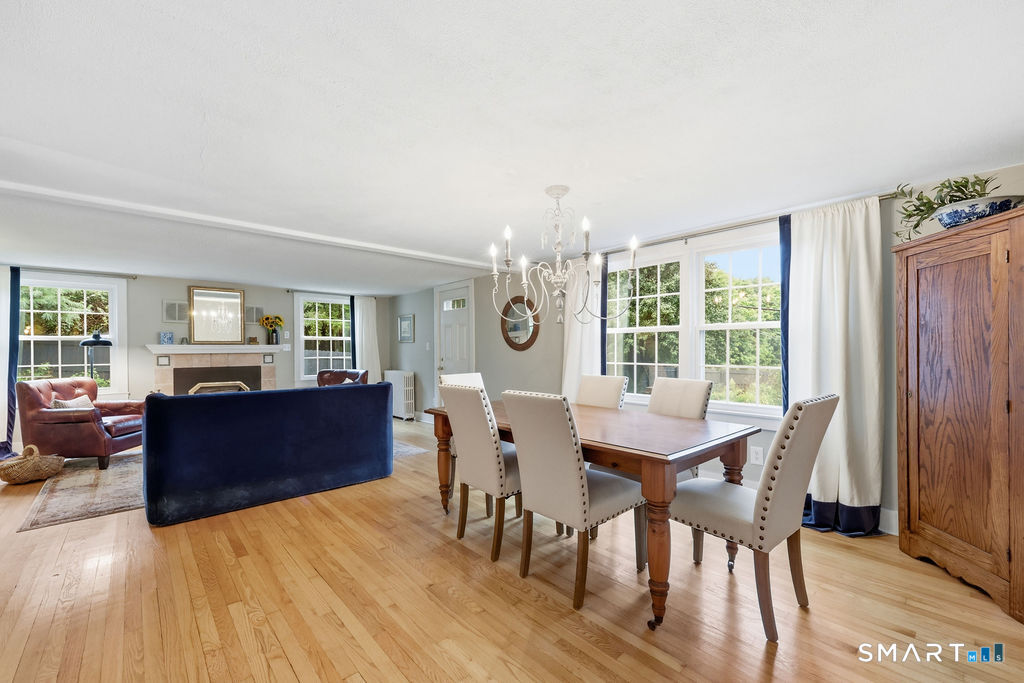 57 Westledge Road Simsbury CT 06092