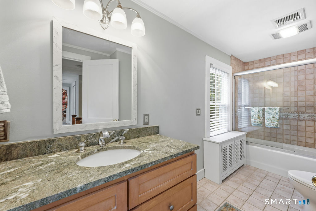 57 Westledge Road Simsbury CT 06092
