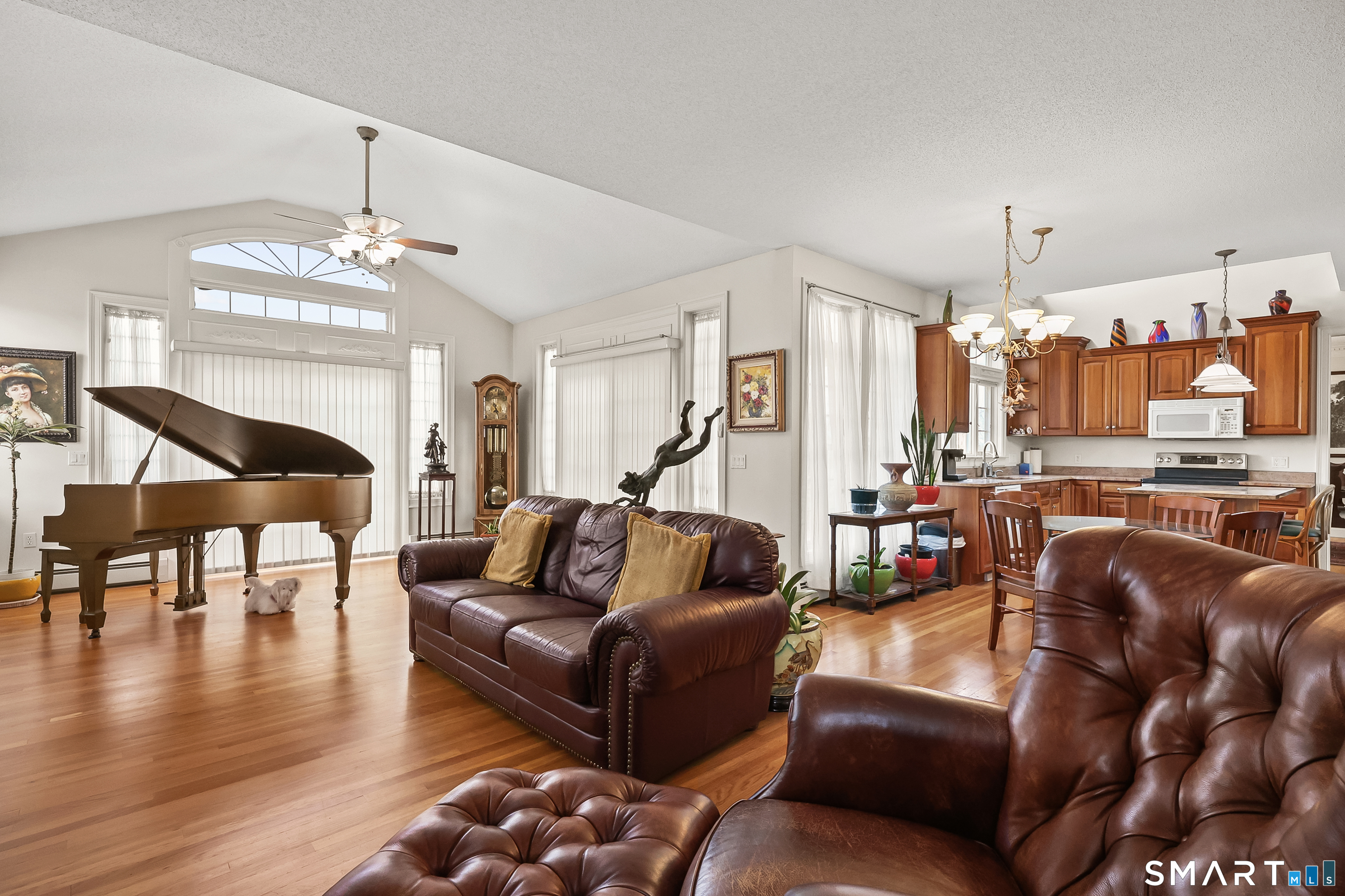 87 Wanda Lane Middletown CT 06457