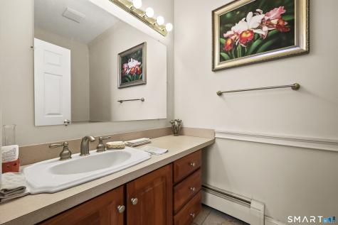 87 Wanda Lane Middletown CT 06457