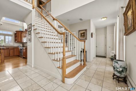 87 Wanda Lane Middletown CT 06457