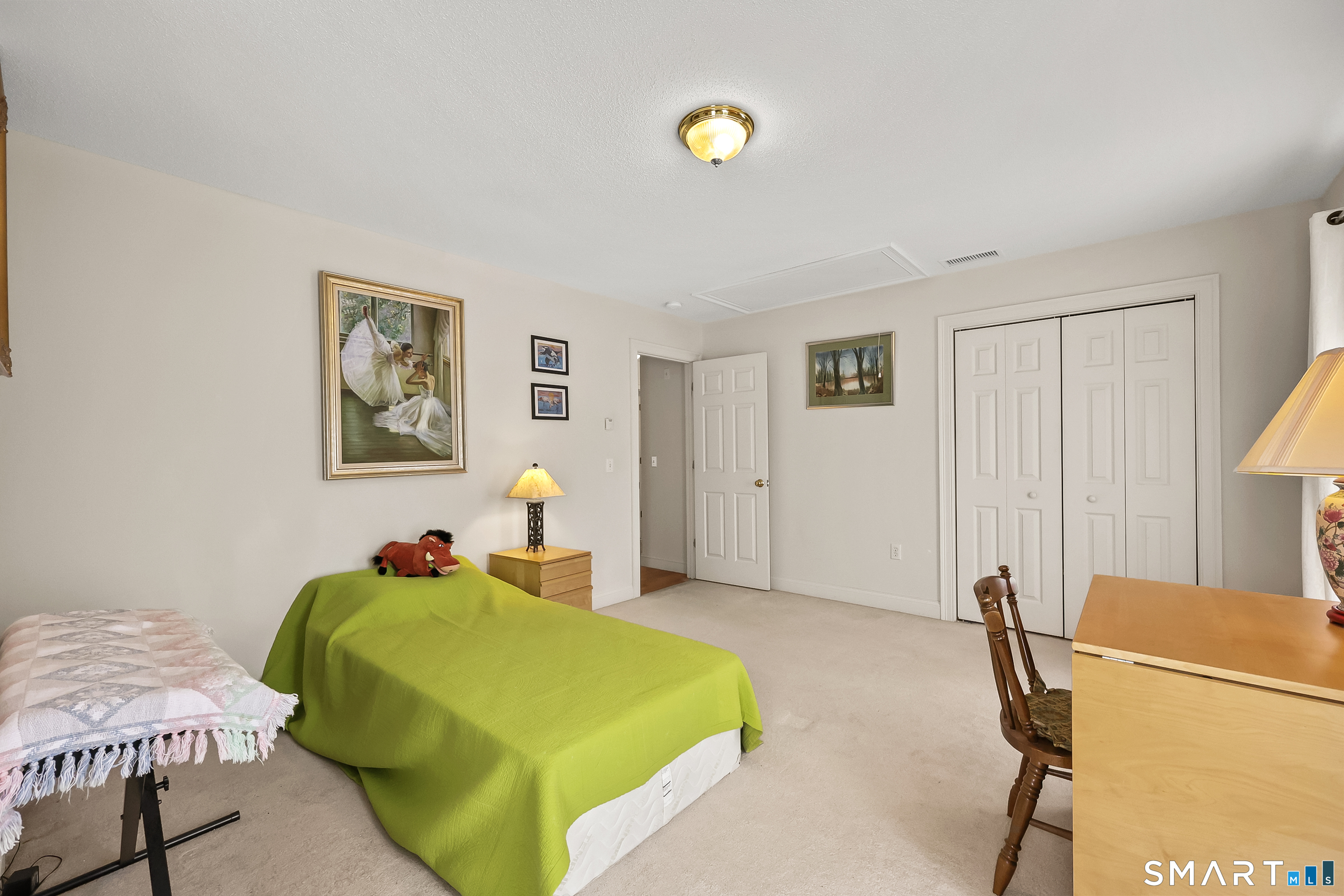 87 Wanda Lane Middletown CT 06457