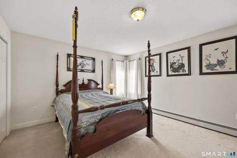 87 Wanda Lane Middletown CT 06457