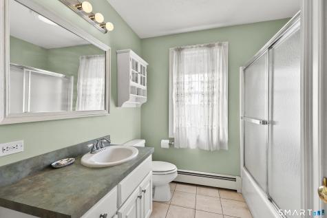 87 Wanda Lane Middletown CT 06457