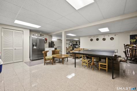 87 Wanda Lane Middletown CT 06457