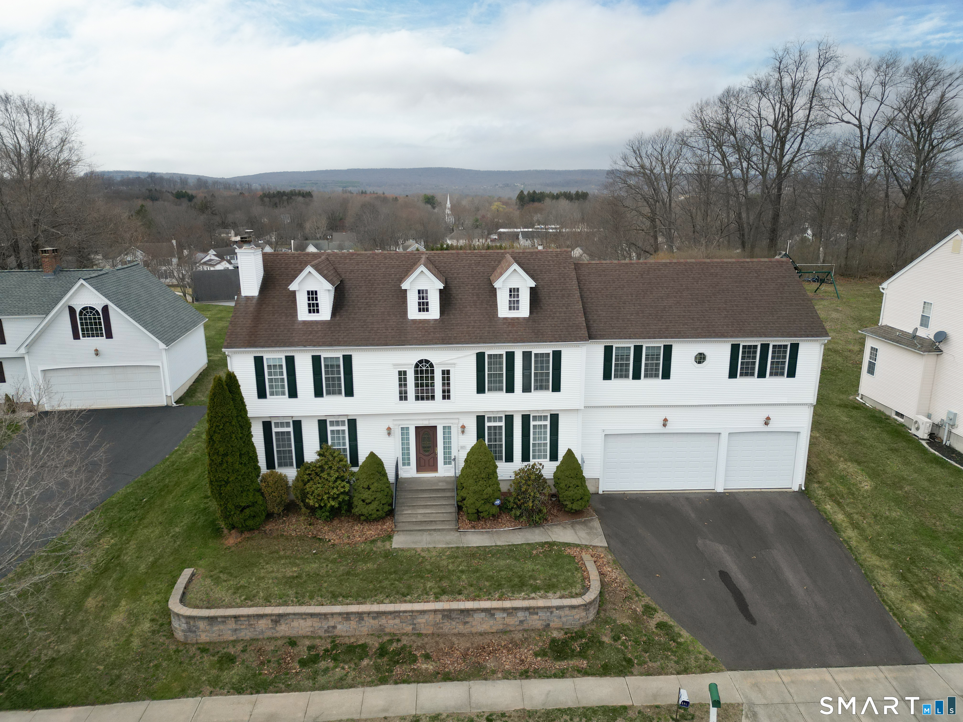 87 Wanda Lane Middletown CT 06457