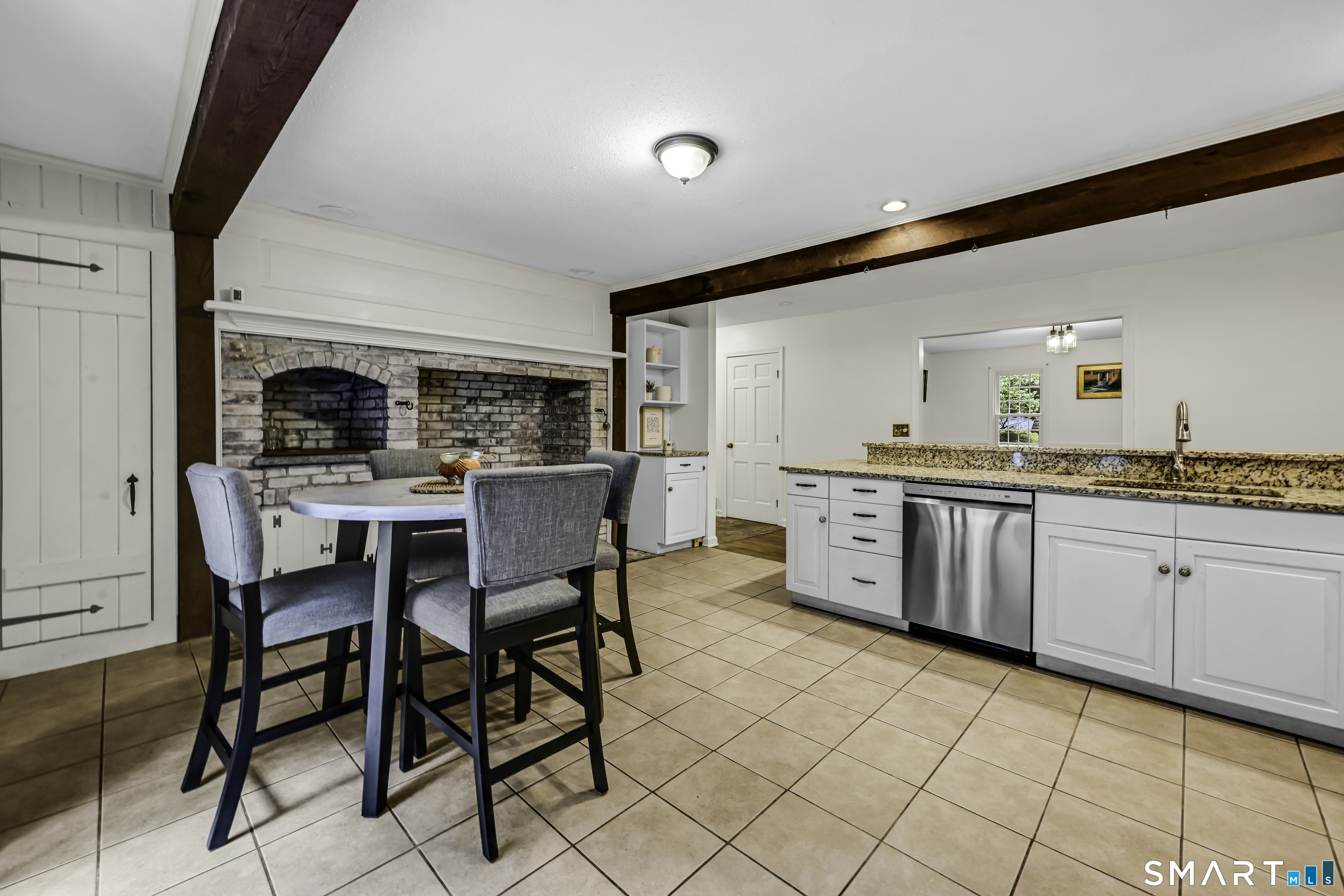 75 Great Ring Road Newtown CT 06482