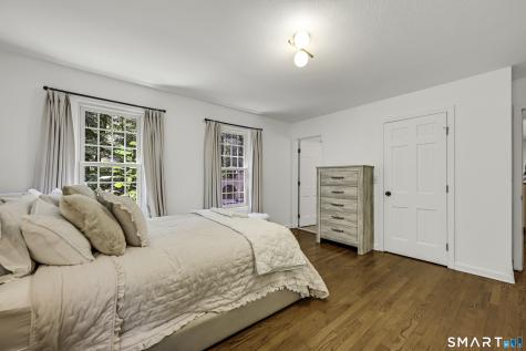 75 Great Ring Road Newtown CT 06482
