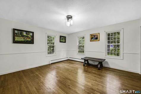 75 Great Ring Road Newtown CT 06482