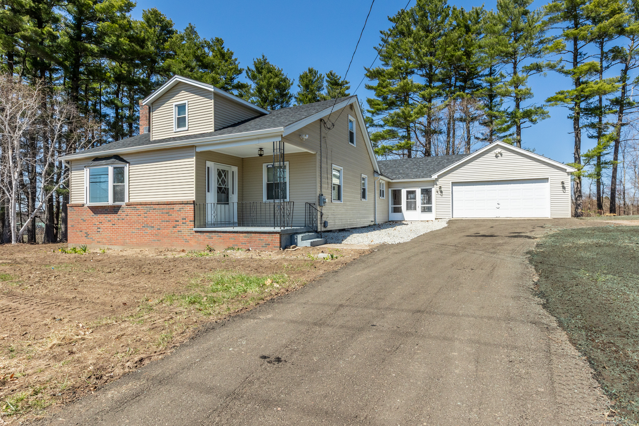 419 Main Street Somers CT 06071