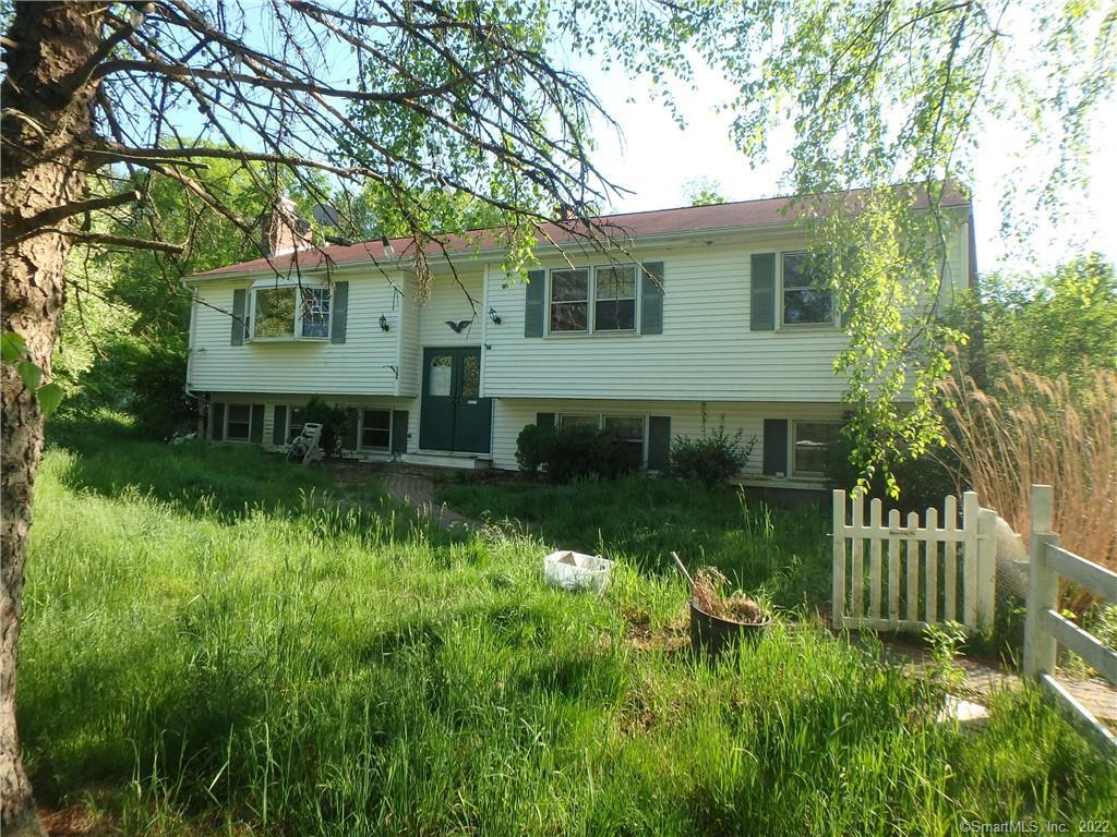 32 Walnut Hill Road East Lyme CT 06333