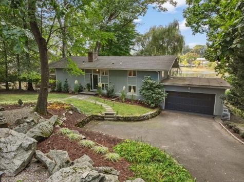 24 Splitrock Road Norwalk CT 06854