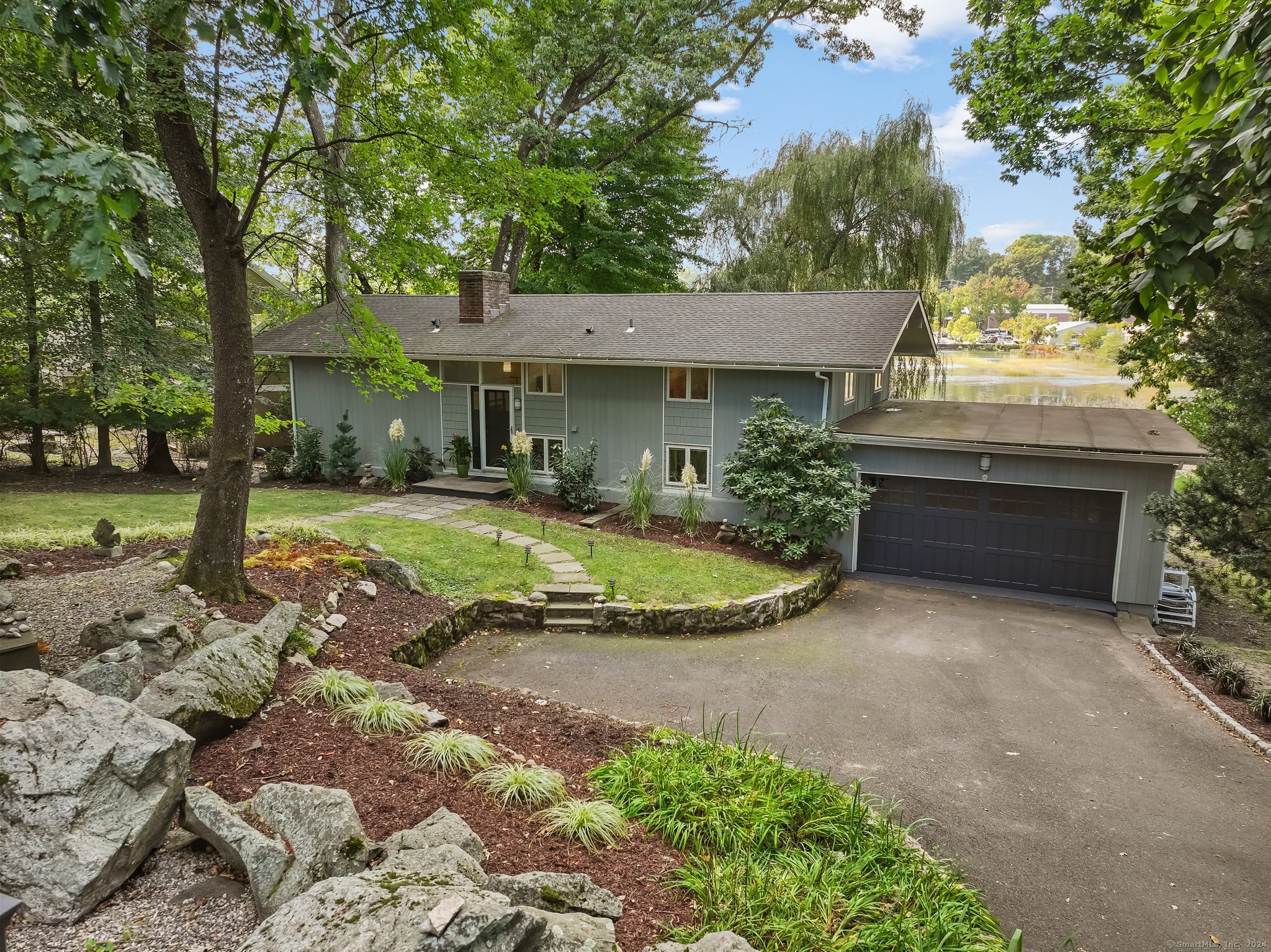24 Splitrock Road Norwalk CT 06854