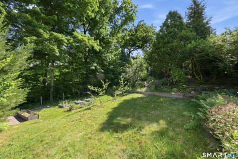 36 Hunting Hill Avenue Middletown CT 06457