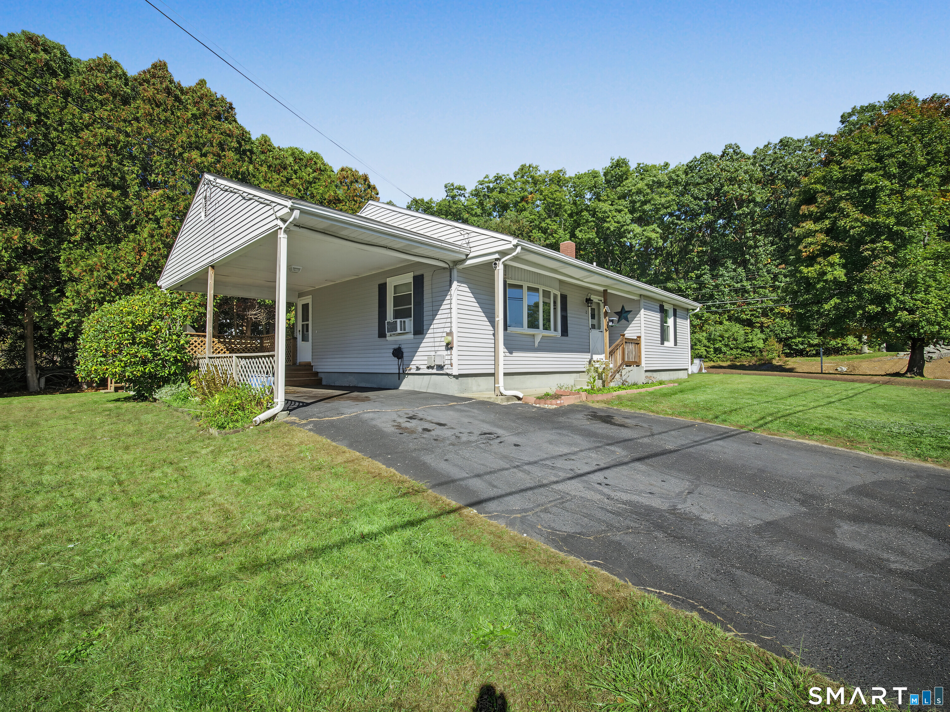2 Rachel Drive Thompson CT 06255