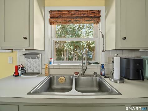2 Rachel Drive Thompson CT 06255