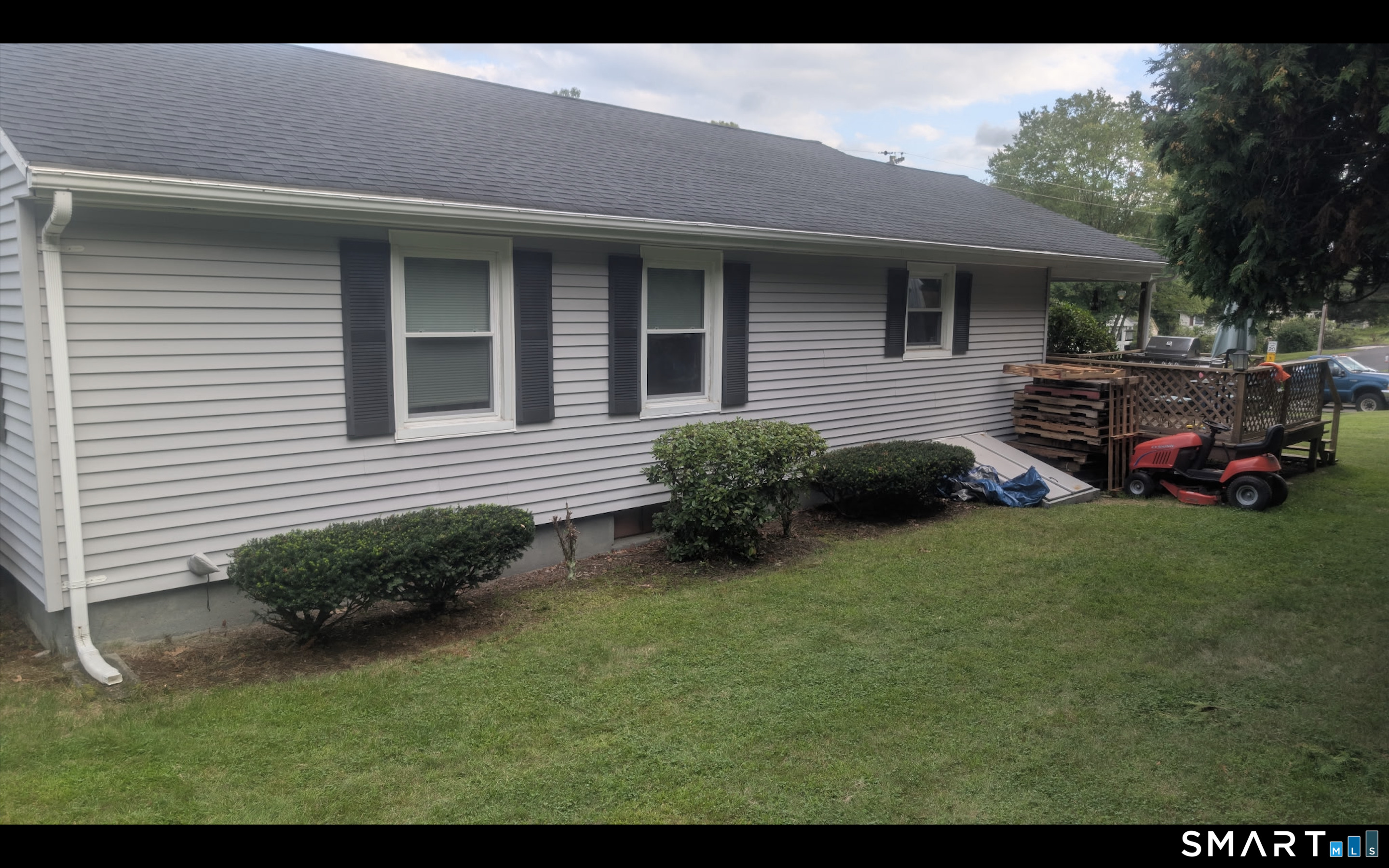 2 Rachel Drive Thompson CT 06255